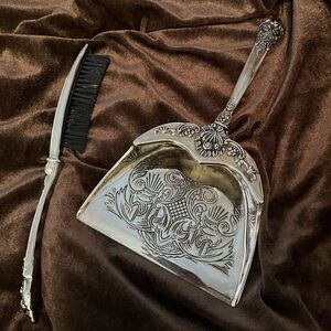 Godinger Silver Baroque Butler Set